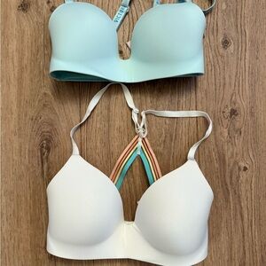 Victoria’s Secret Bra Bundle (2) 32DD